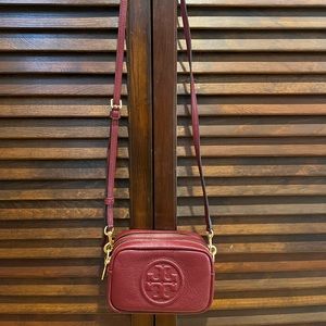 Tory Burch Perry Bombe Mini Bag in Tinto